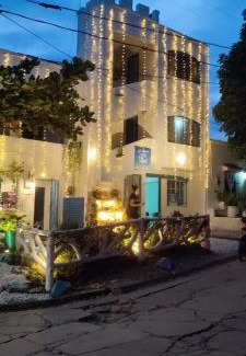 Puerto Triunfo Apartment | cabaña 83 Santorini