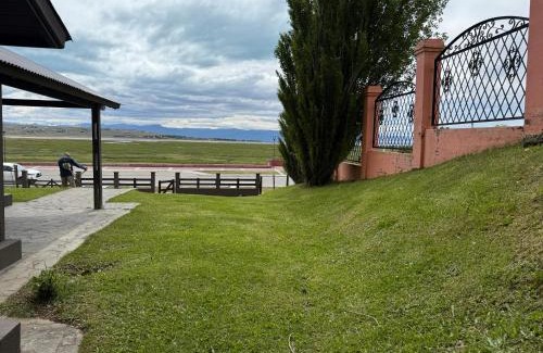 Macrozona Bahia Redonda y Primeros Faldeos House | Cabaña patagónica 2