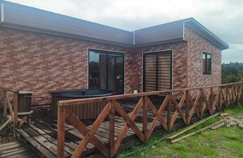 Puerto Montt House | cabaña vista al volcán con opción a tinaja
