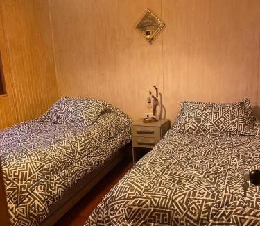 Puerto Montt House | cabaña vista al volcán con opción a tinaja