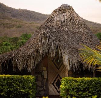 La Huasteca House | Cabañas Casa de la Montaña
