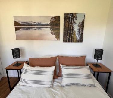 Macrozona Meseta Cerro Calafate Bed & Breakfast | Cabañas del lago