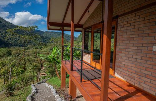 Baeza Cabin | Cabañas Las Nubes