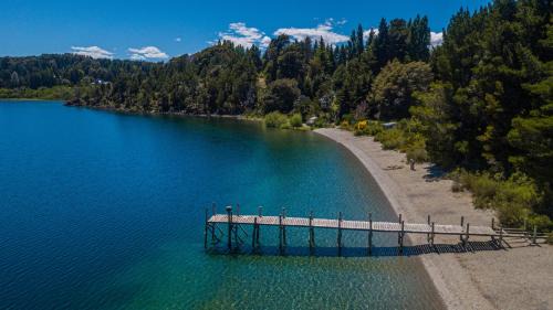 San Carlos de Bariloche Cabin | Cabañas Villa Labrador con costa de lago