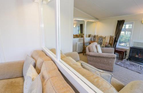 Cylch-Y-Garn House | Caban y Felin