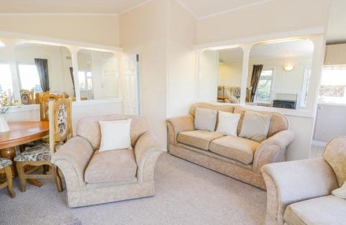 Cylch-Y-Garn House | Caban y Felin