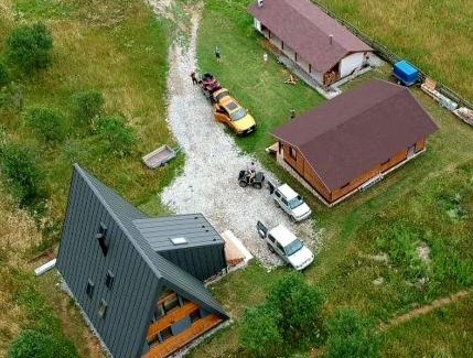 Pui Ski Chalet | Cabana A-frame Dor de Hateg