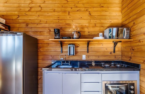 Anitapolis Cabin | Cabana aconchegante c/jacuzzi e lareira – VST019