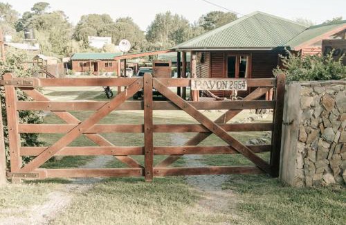 Tandil House | Cabana Agua Don Felipe en Tandil - Familia Amigos