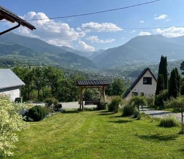 Borsa Villa | CABANA BELVEDERE