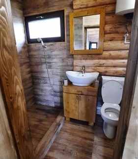 Buces House | Cabana Himalaya Lodge cu ciubăr din inima munților Apuseni- masivul Buces -Vulcan