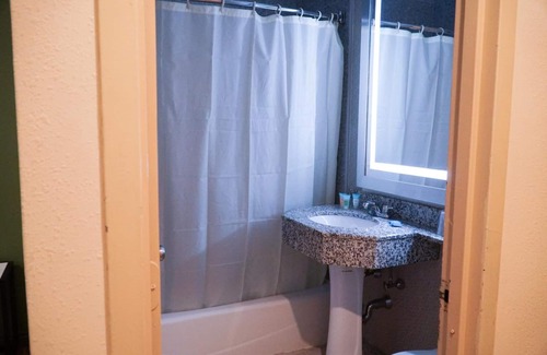 Highbridge Hotel | Cabana Hotel Yankee Stadium