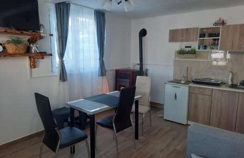 Toplita Ski Chalet | Cabana la Munte