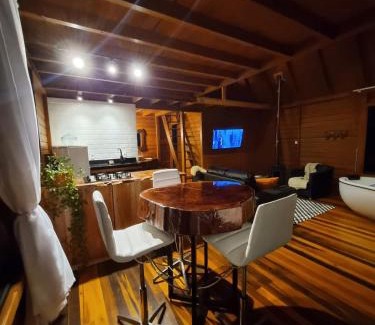 Leoberto Leal Cabin | Cabana na montanha, com hidro e Vista espetacular