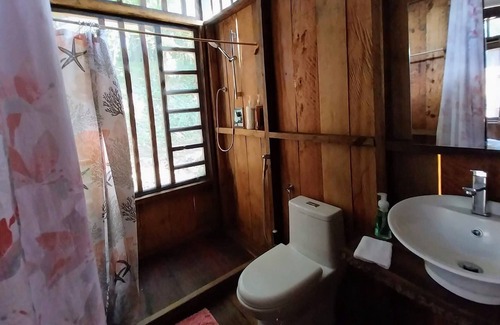 Colon Resort | Cabana PLATANAL - Includes All Meals/Open Bar/Boat Transport, Cabana "QUATRO" en Resort Todo Incluid