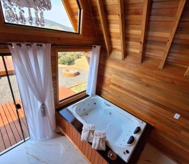 Bom Retiro Ski Chalet | Cabanas Céu e Mel - Cabana 01