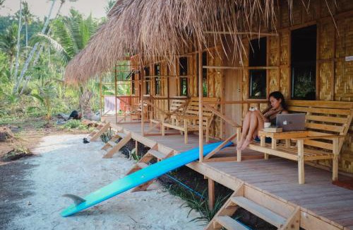San Isidro House | Cabanas Pacifico Siargao Tourist Inn