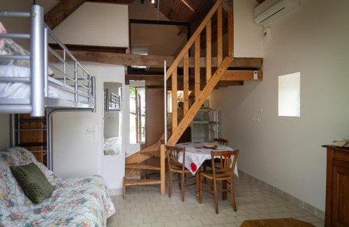 Cosnac House | Cabane à Mémé