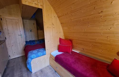 Pouligny-Notre-Dame House | Cabane forestière près base nautique avec terrasse et parking - FR-1-591-647