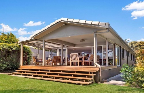 Currarong House | Cabarita on the Creek - Serenity, Ocean, Family