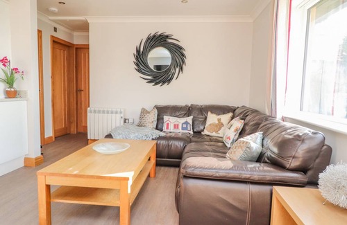 Heysham Cottage | Cabin ∙ 2 bedrooms ∙ 4 guests