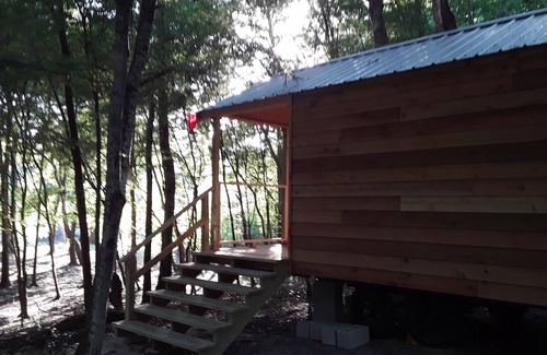 Fort White Cabin | Cabin 2 Bowman's Landing on Santa Fe River