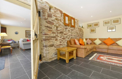 Wembury Cottage | Cabin ∙ 3 bedrooms ∙ 6 guests