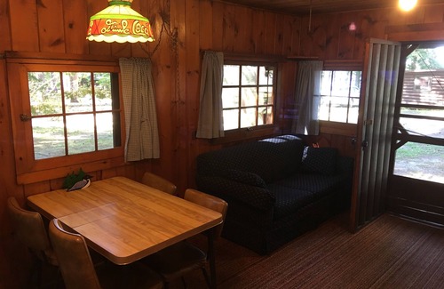 Deer River Cabin | CABIN #5 (Loon) Cozy and comfortable 2 bedroom cabin with nice view of the lake!