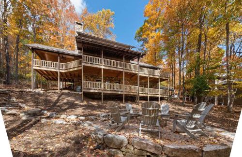 Todd House | Cabin Chateau- Modern Escape with Outdoor Living area with Fireplace & Hot Tub