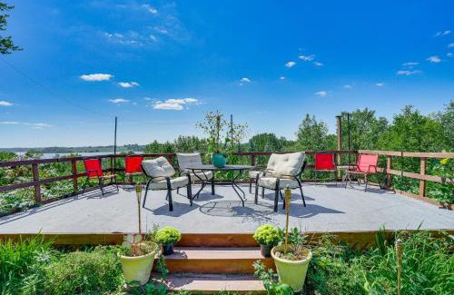 Cokato House | Cabin Near Cokato Lake with Outdoor Oasis and Views!