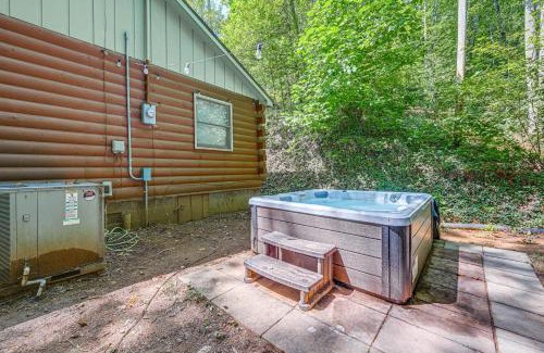 Cherokee House | Cabin with Hot Tub, Near Smoky Mountains Natl Park!