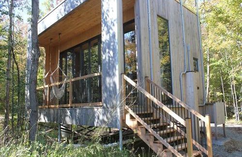 Eastman House | Cabin Zoobox 55