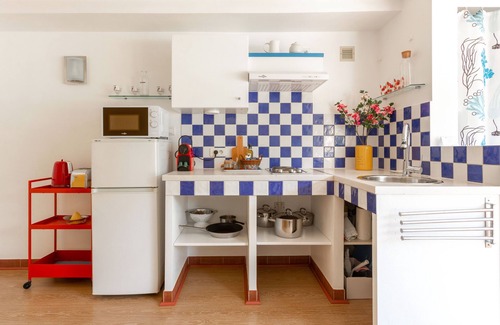 Hotel-de-Ville Apartment | CABINE 56 - Comme une cabine de Bateau à l'entrée du Port