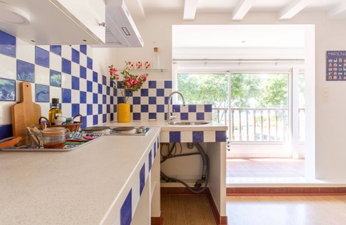 Hotel-de-Ville Apartment | CABINE 56 - Comme une cabine de Bateau à l'entrée du Port