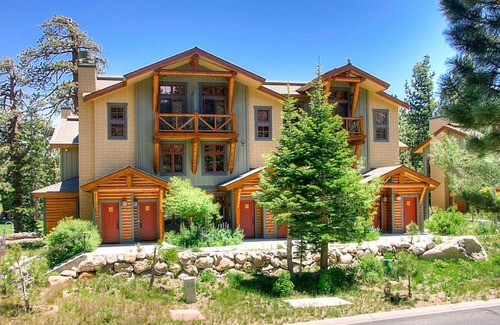 Crooked Pines House | Cabins 13