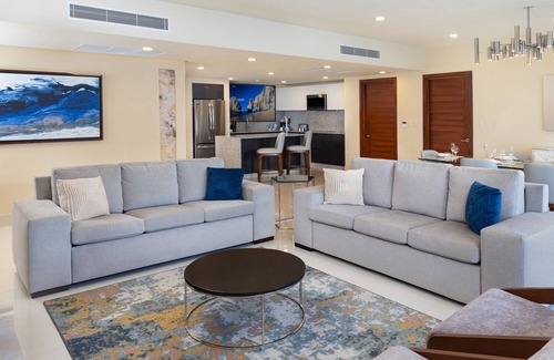 San Jose del Cabo Apartment | Cabo Villa la Valencia 3 bedroom 4 bath Ocean Front Penthouse Christmas week
