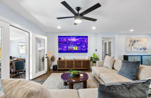 Village Grove House | Cactus Oasis 5-br Housecasita Heated Spa & Pool