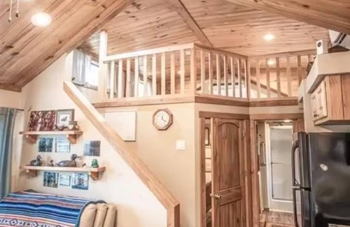 Jefferson House | Caddo Lake Retreat & Boat Ramp