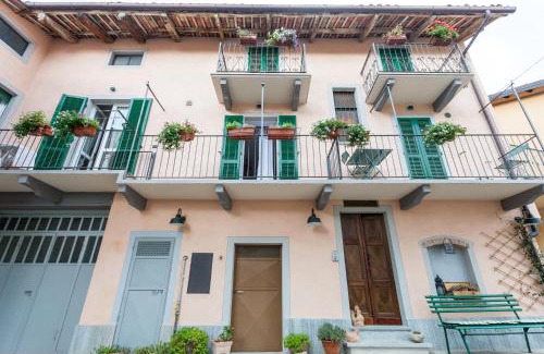 Monforte d'Alba Apartment | Cadelcivich - Monforte d'Alba