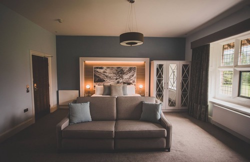 Conwy Hotel | Caer Rhun Hall Hotel