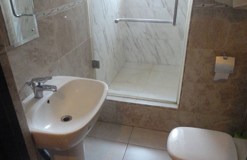 Abeokuta Hotel | Caesar's Court Hotel and Suites