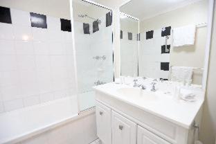 Holloways Beach Apartment | Cairns Beach Resort