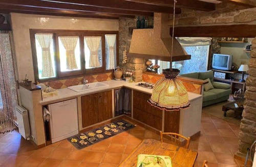 Artesa de Segre Cottage | CAL SERRA-Rural house