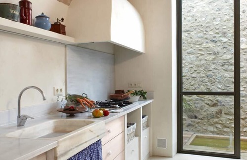 Sant Climent Sescebes Cottage | Calm and relax on the Costa Brava.