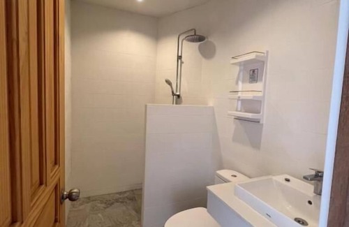 Chang Khlan Apartment | Calm and Green Place