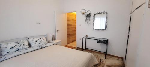 Athens Apartment | Calm & Cozy Corner