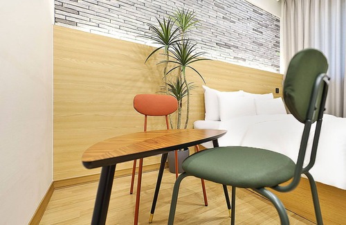 Geoje Hotel | Calmrest Hotel