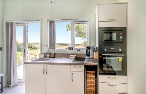 Jameston Resort | Calvesland Hideaway