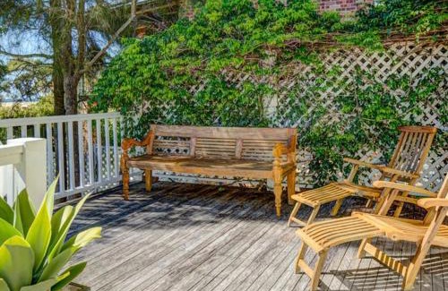 Hyams Beach House | Calypsos Cottage at Hyams Beach