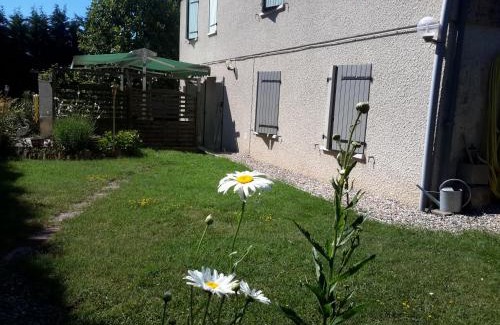 Puygouzon Bed & Breakfast | Camamelu